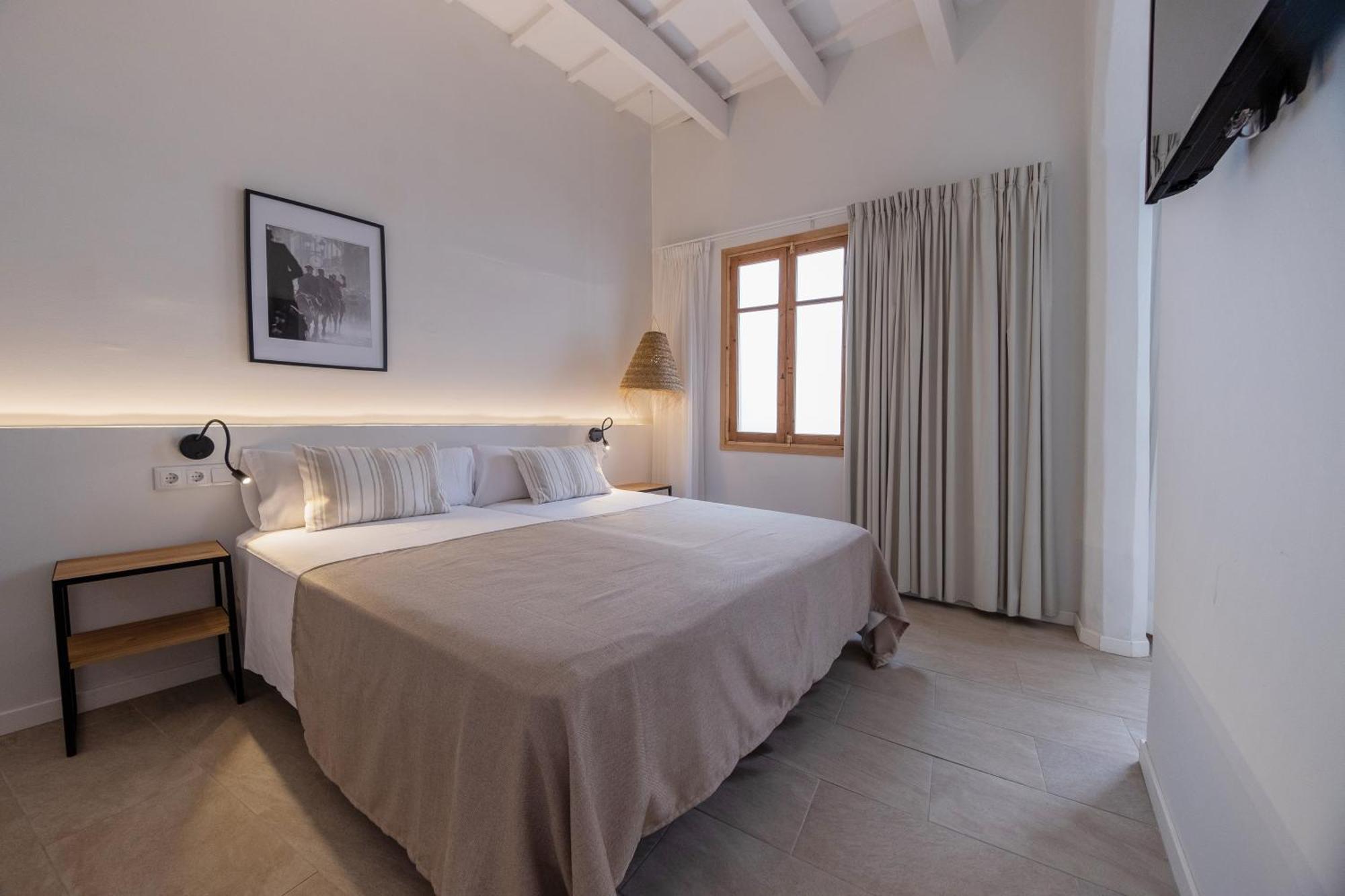 Tres Tocs Hotel Ciutadella  Buitenkant foto