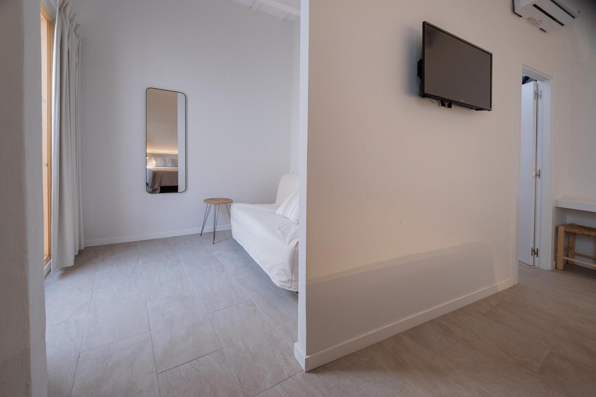 Tres Tocs Hotel Ciutadella  Buitenkant foto