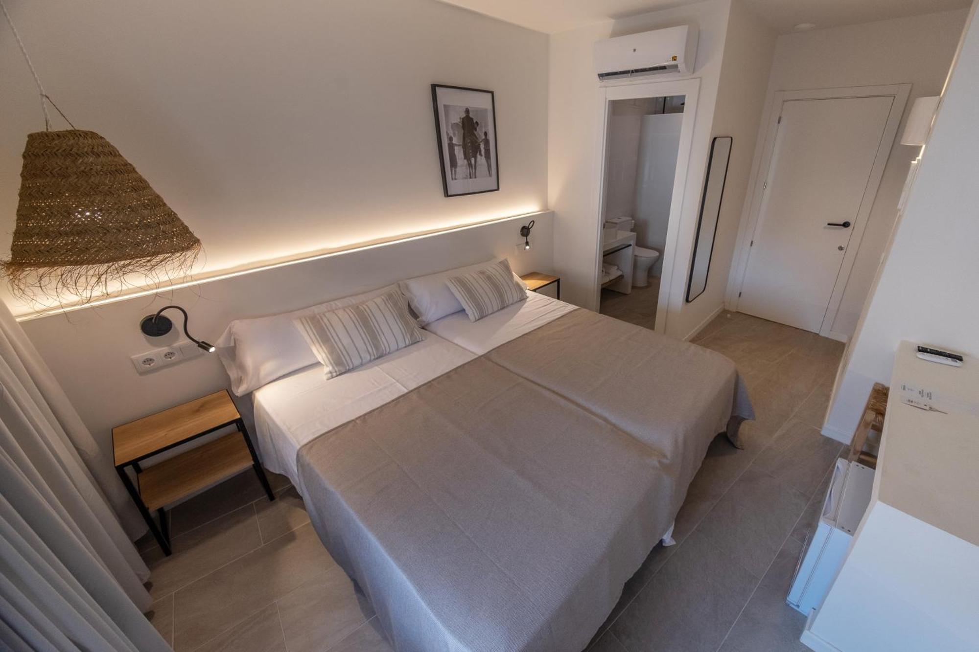 Tres Tocs Hotel Ciutadella  Buitenkant foto